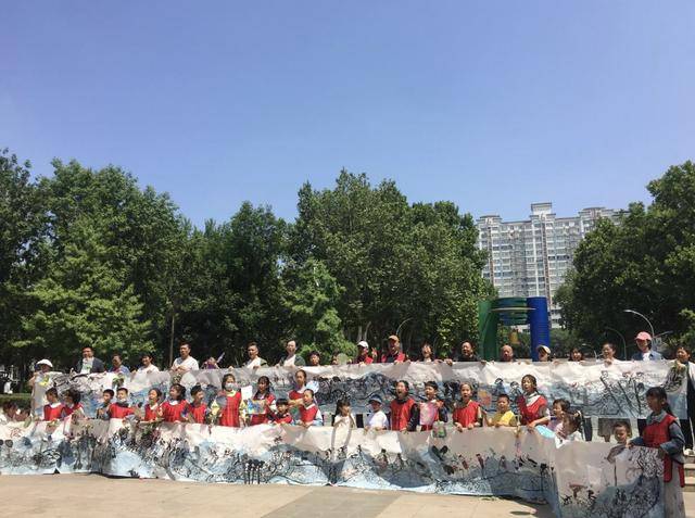 彩笔绘龙舟，巧手传非遗！郑州这场园林艺术活动“潮”有趣