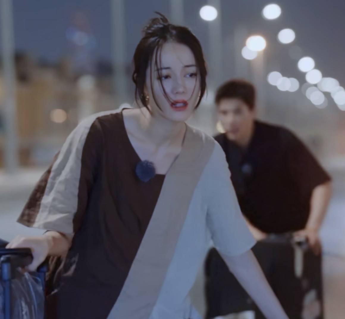 原创            45岁陈好：不穿金戴银，不整容打针，气质美女的秘密揭秘