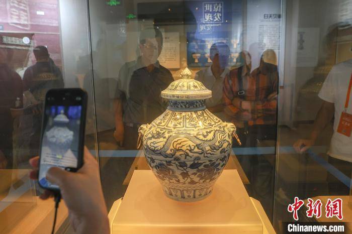 探访江西高安元青花博物馆 馆藏元代青花瓷器数量中国第一