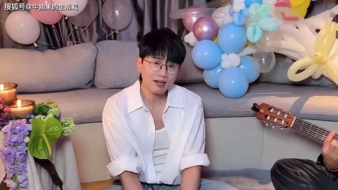 原创            张杰直播为谢娜庆生，结婚13年甜如初恋，原来和谁过真的不一样