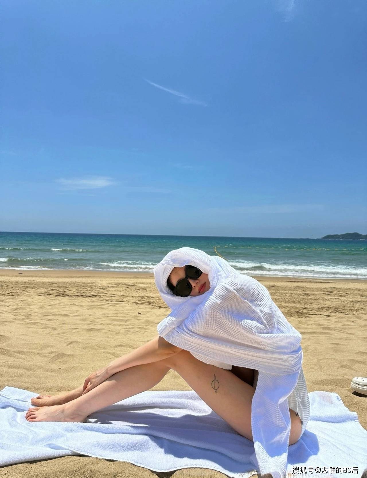 刘令姿海边写真大片