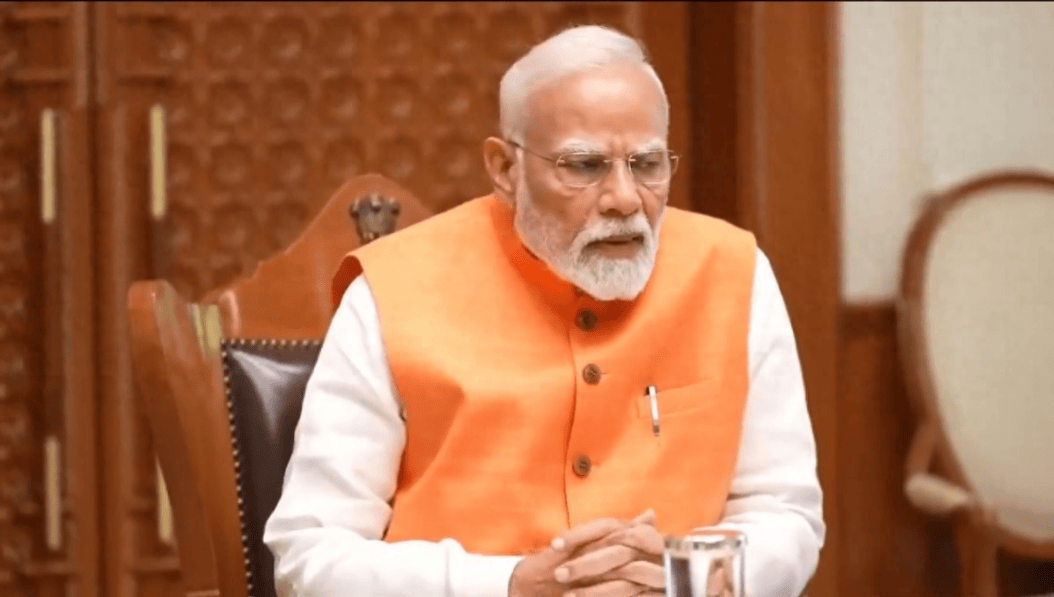 空战大败后不到48小时，印度再次挑衅巴第二大城市，巴军转身突袭印度无人机基地！