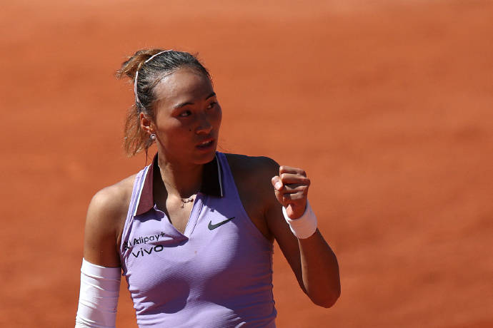 聚焦 | 郑钦文感谢团队助力：我上一次晋级法网16强才19岁