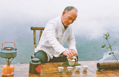 坚守茶道六十载的老学徒