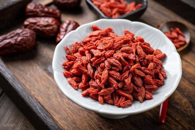 肝不好别慌！这些茶是“护肝神器”