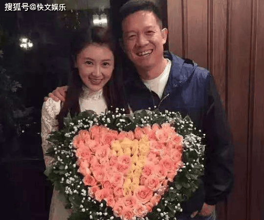 原创            贾跃亭终于单身，娇妻甘薇宣布与其离婚，资产纠纷达数十亿引热议
