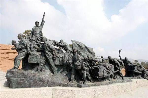 原创            一年内连续指挥四场经典战役，成为最传奇的开国名将，他是谁？