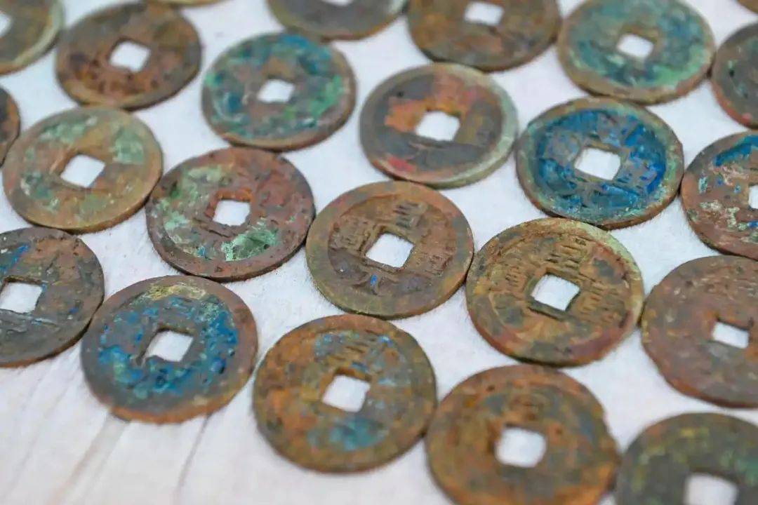一枚古币话千年！新疆出土的每一枚钱都是“大一统”的生动注脚