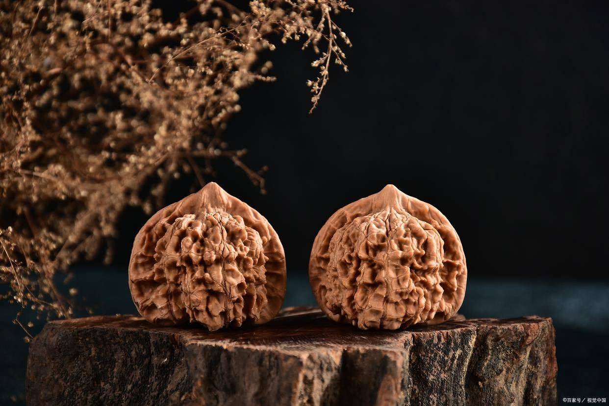 文玩核桃排名前十名品种，哪些值得盘玩收藏？