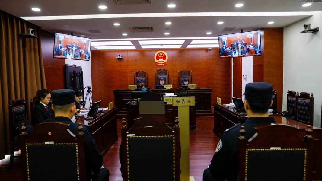 文玩店老板海淘进货竟成走私？象牙等“老物件”不能随意购买