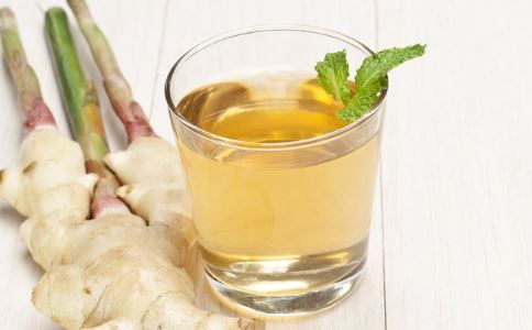 夏季上火怎么办 女性喝什么药茶能降火 哪些药茶可以降火