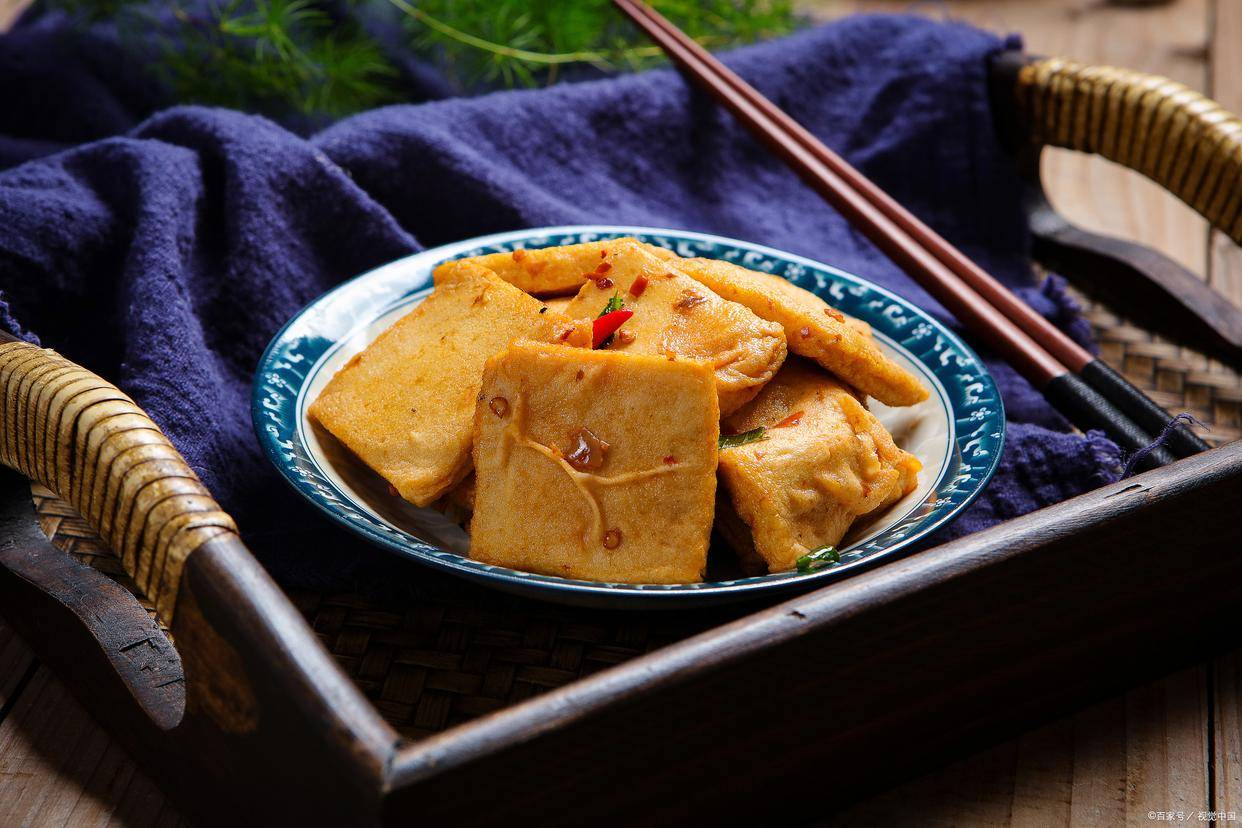 原创            春天到了，提醒家长少给孩子吃4种“假豆腐”多吃1种豆腐，长得快