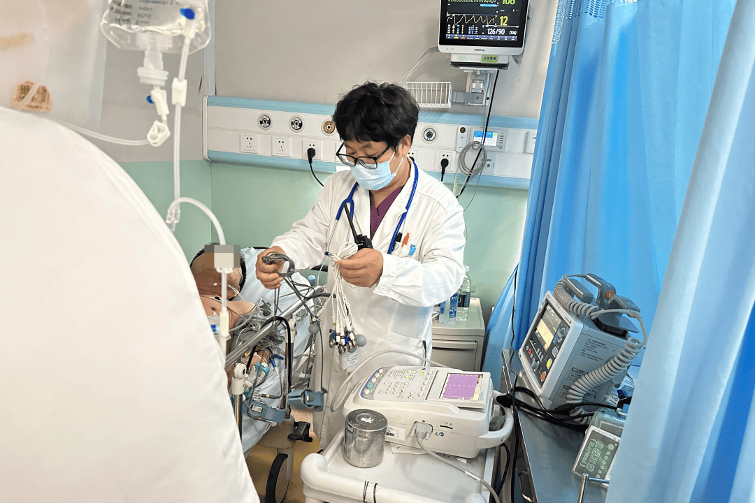 生死时速！北京老年医院急诊团队成功抢救“死人征”心梗患者​