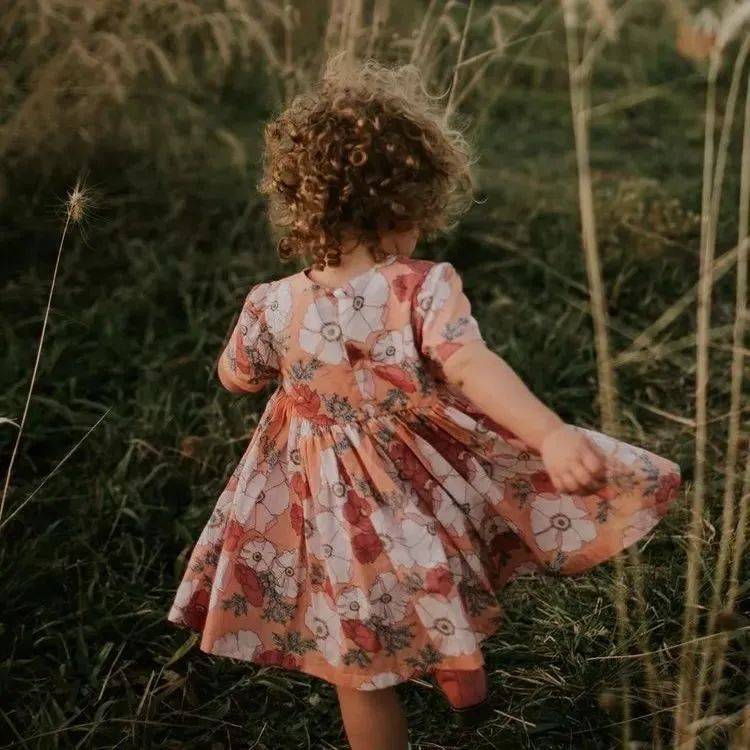 抑郁的孩子越来越多，当你真的看到孩子，你就知道现在的孩子有多难！