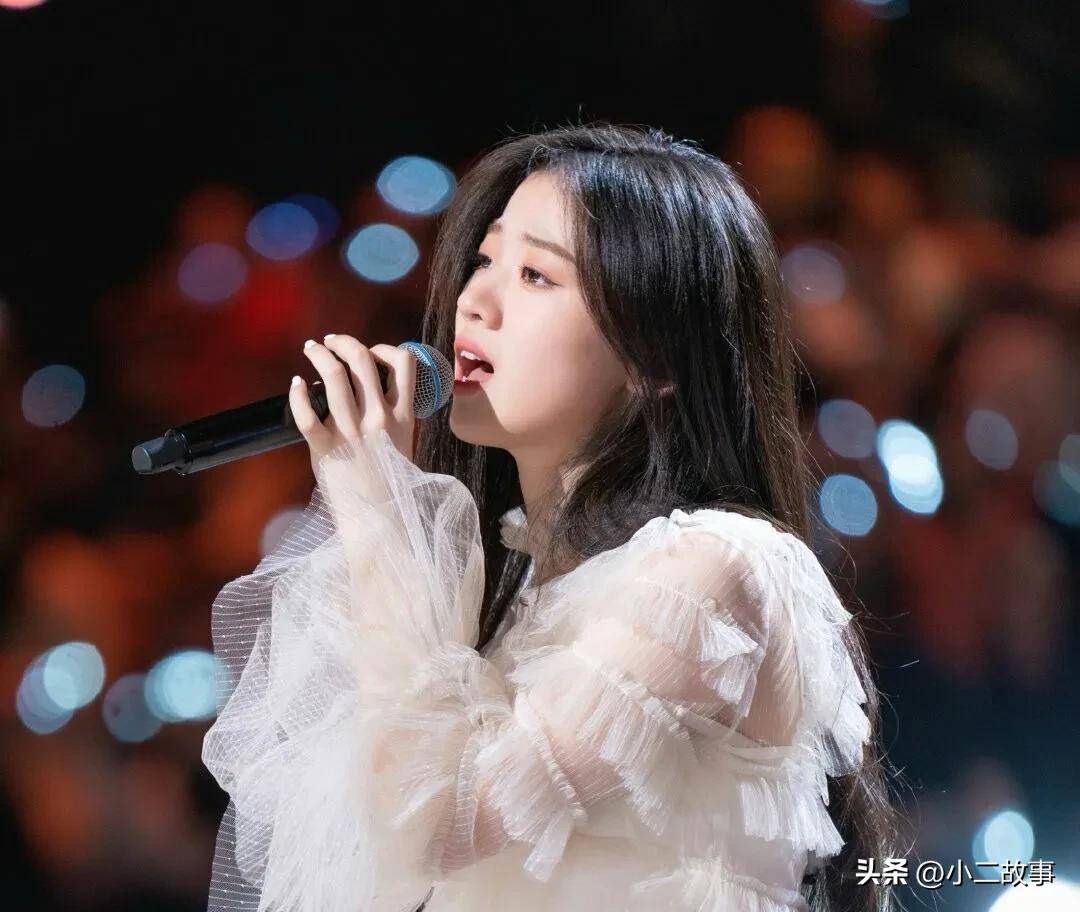 原创            单依纯双冠争议：技术流登顶还是综艺剧本的胜利？