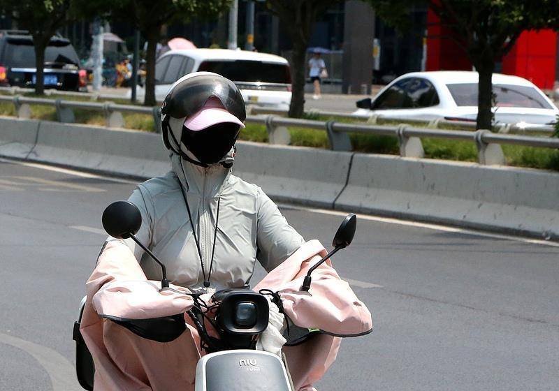 别让过度防晒“偷走”你的骨头！防晒和健康之间这样平衡