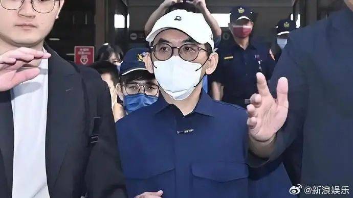 黄子佼与21名受害者达成和解，和解金额每人约4.8万人民币