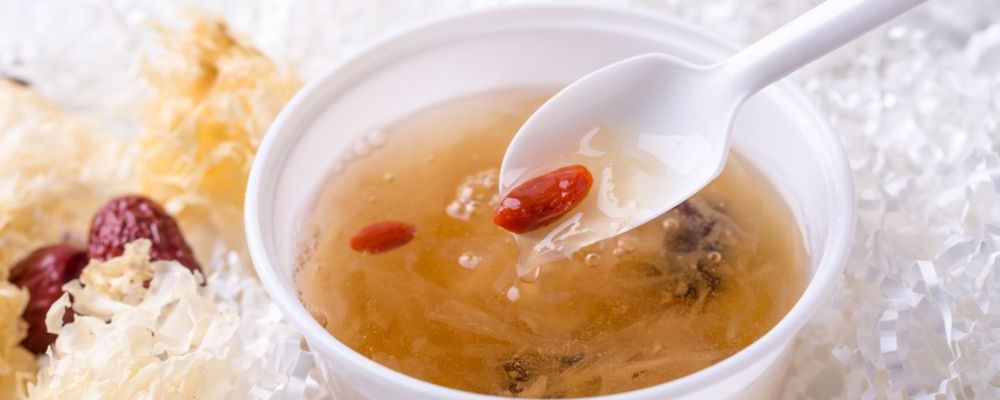 女性补血吃什么好 女性补血食物 女性补血补气的食物