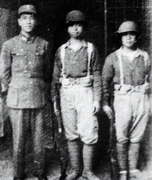 原创            耿飚得知跟踪自己的特务生病，特地给他送药，却意外得知重要情报