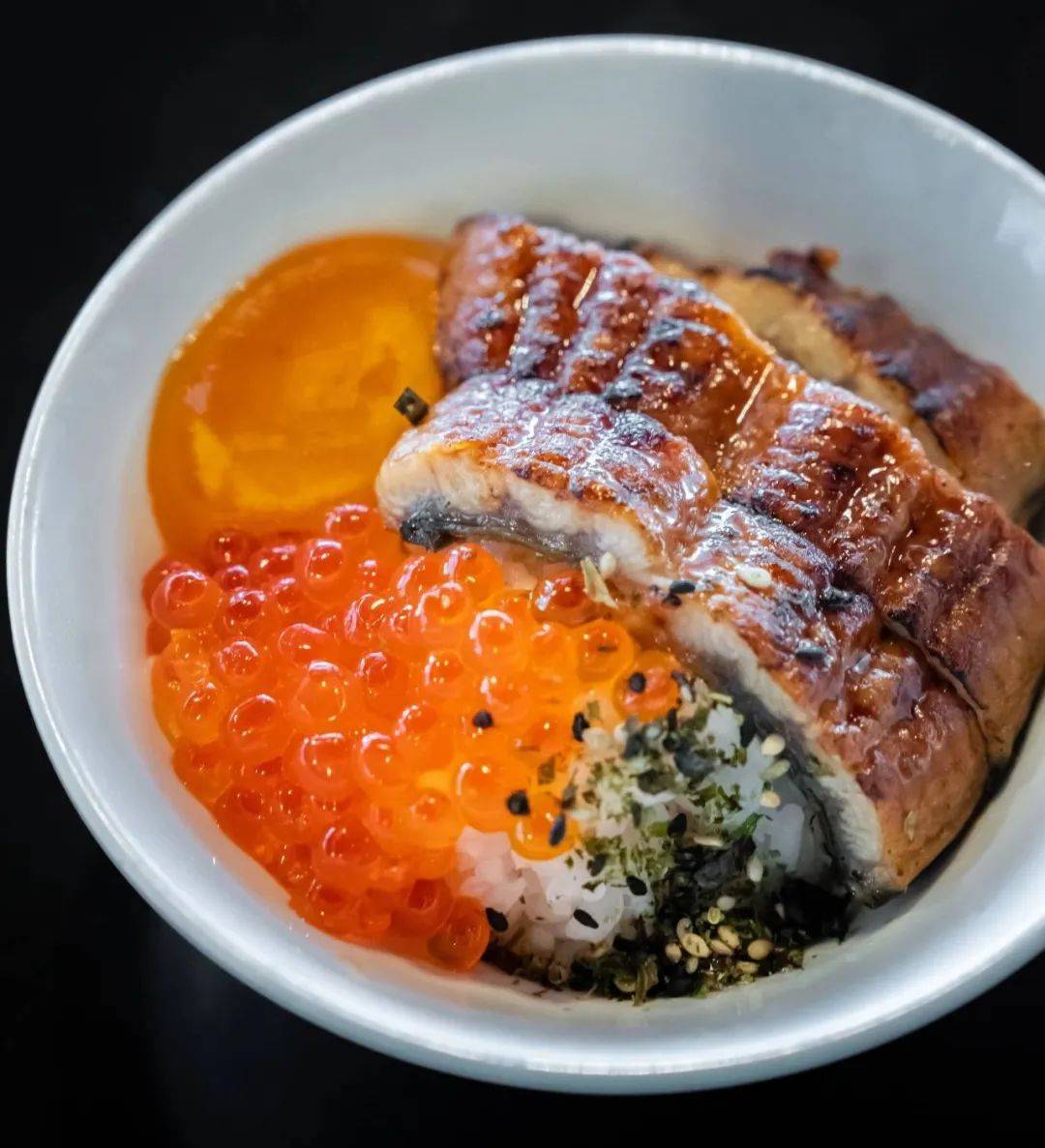 鳗鱼：水中软黄金，鲜香滋补的养生佳品