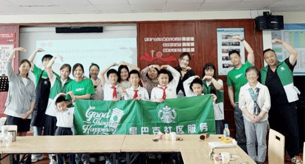 从烟火长街到书香街区，用书籍重构社区生态