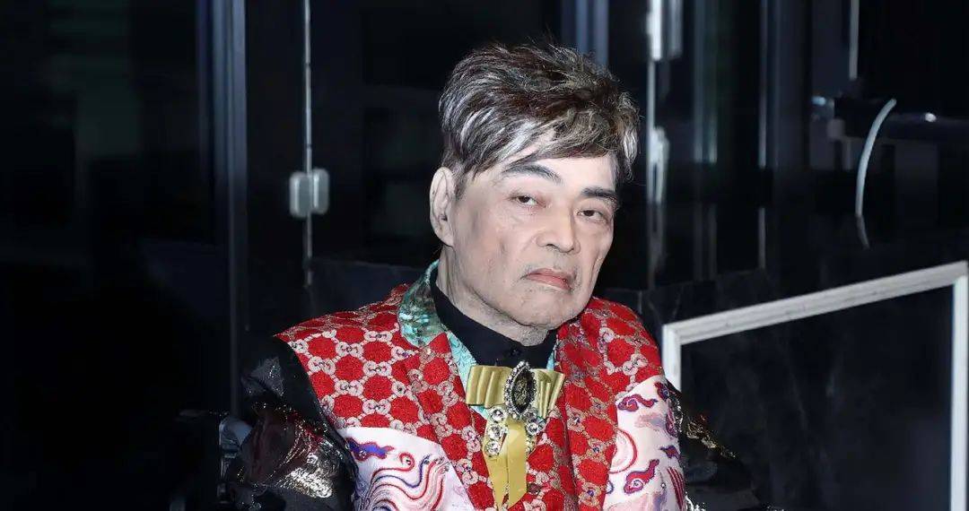香港“靓声王”张伟文紧急入住ICU，高烧多日不退，医生称已无药可救