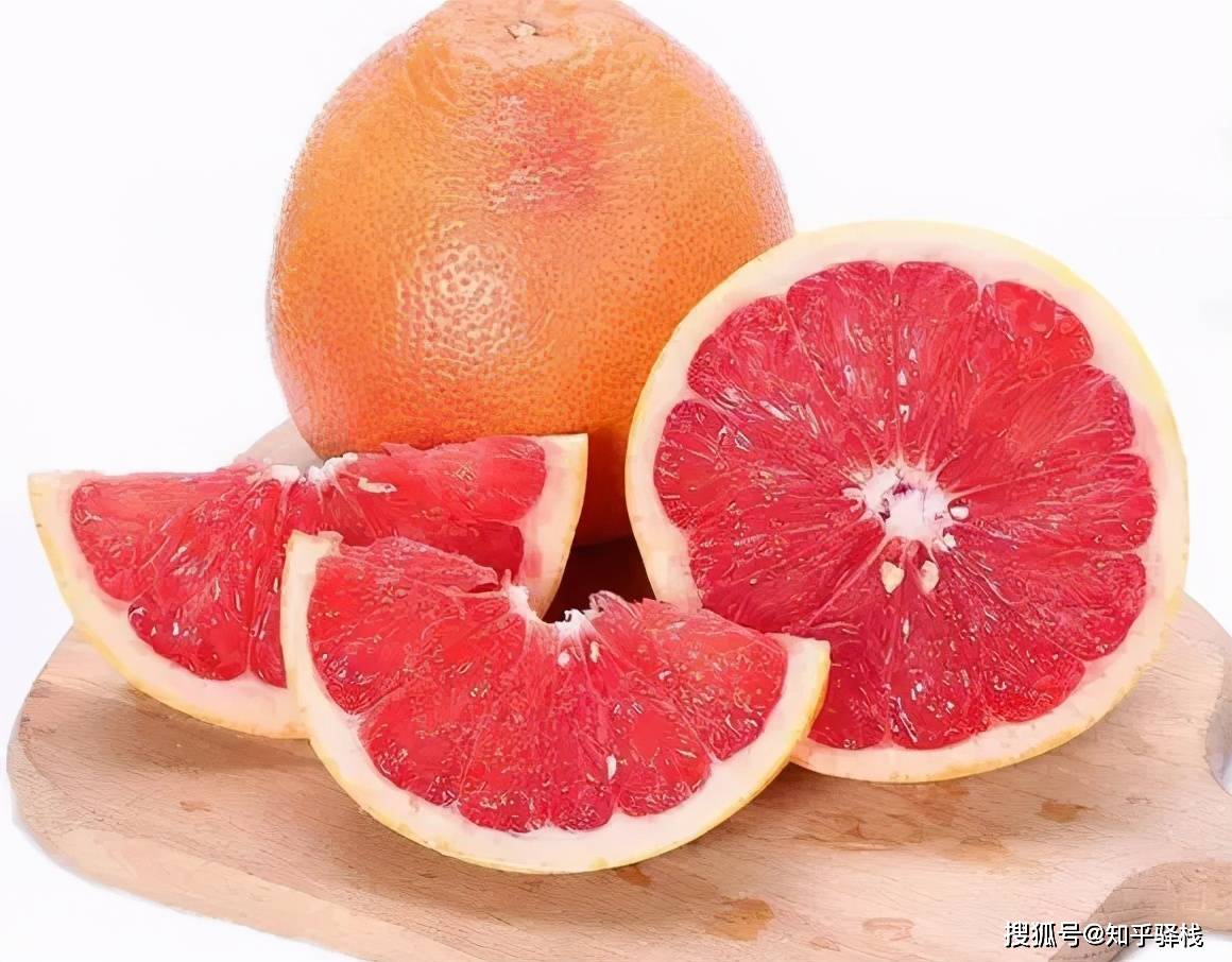 原创            降压药配这水果？简直是“催命符”！心内科主任痛心疾首