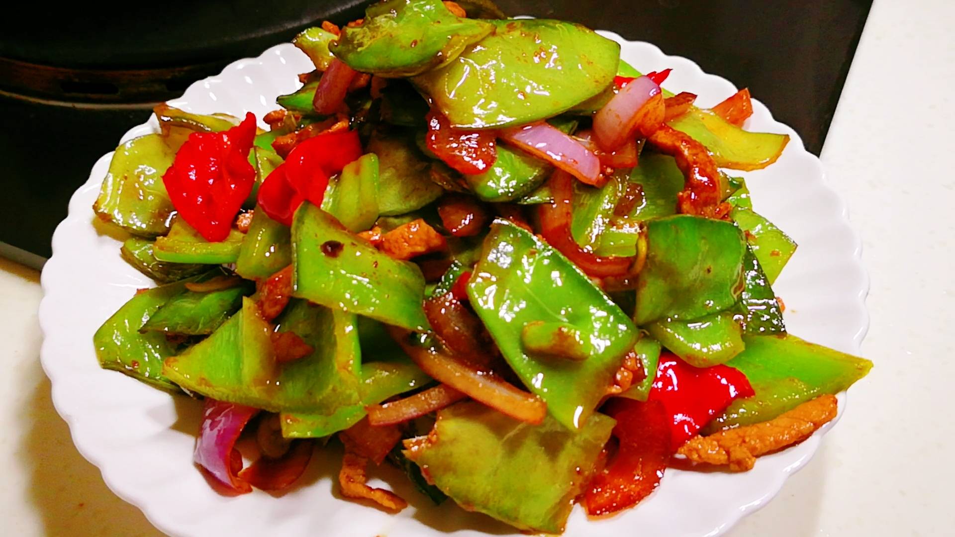 原创            立夏后多吃“强肝菜”！泻肝火、宁心神、助睡眠，营养又解馋