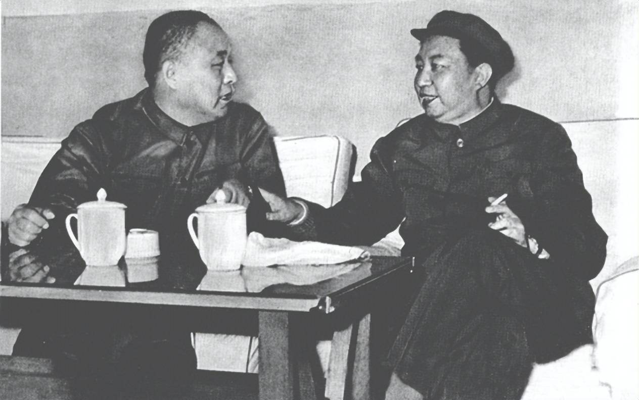 原创            李德生成候补备选，请许世友陈锡联帮忙，二人：我们不能说这个话