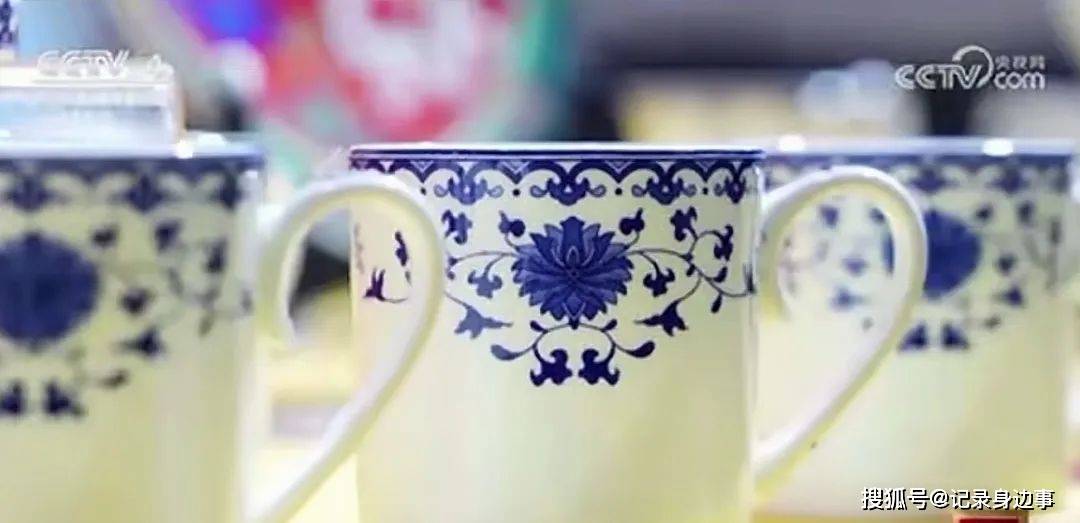 央视《中国新闻》聚焦罗庄：4天400万件！银凤陶瓷对美出口赶订单……