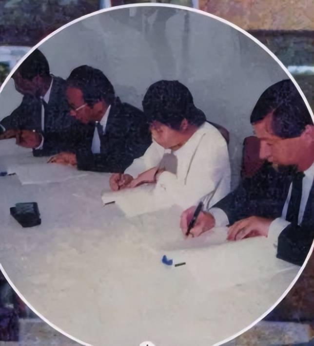 原创            33年前，亏本卖给中国乙肝疫苗的美国公司，如今值得我们感谢吗？