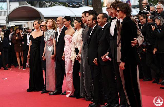 戛纳电影节：非竞赛单元影片《从前的光景》戛纳首映