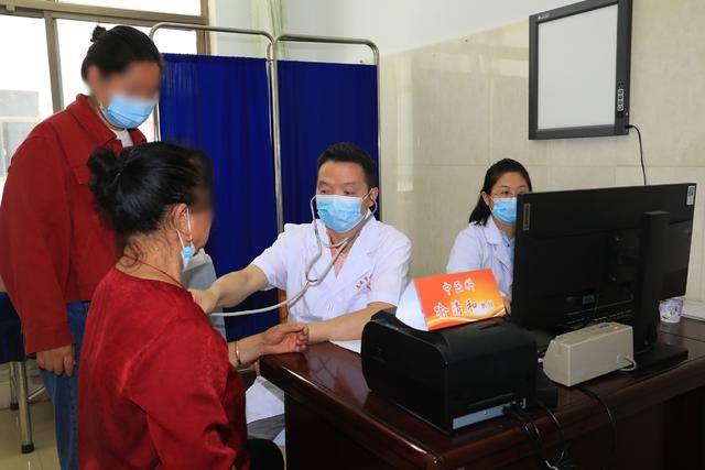 娄底市民“家门口”享受钟南山院士团队优质诊疗服务