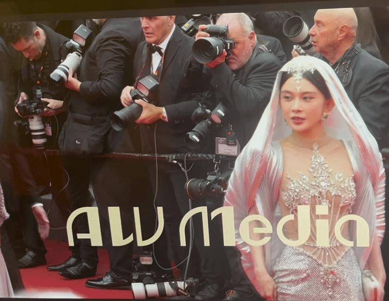 原创            赵樱子走戛纳红毯：不受礼服被弄脏影响，官方镜头特写独宠三秒