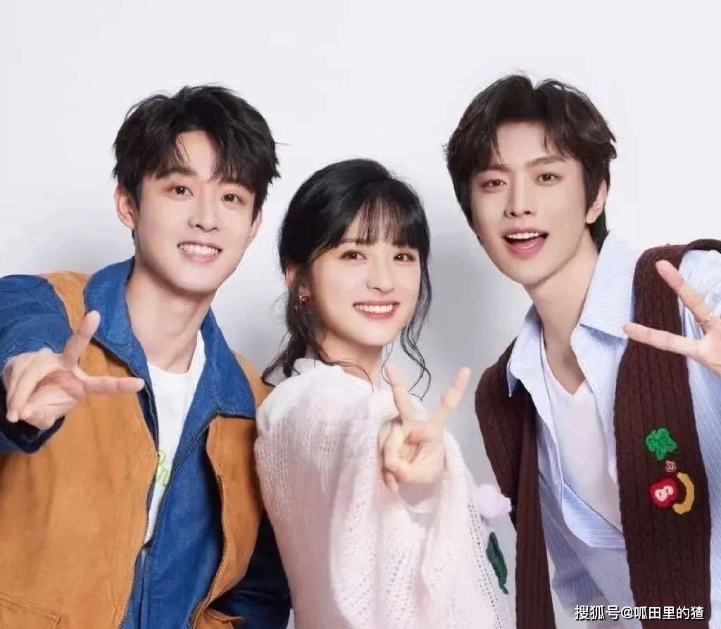 《快乐的大人2》简直是成年人友情治愈的天花板！我直接被安利