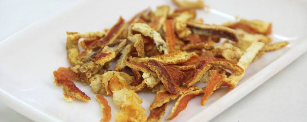 陈皮是什么及陈皮泡水喝的功效大揭秘