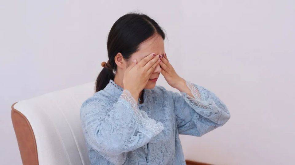 高血压患者注意，若想要预防脑出血，做好这3件事或能有所帮助