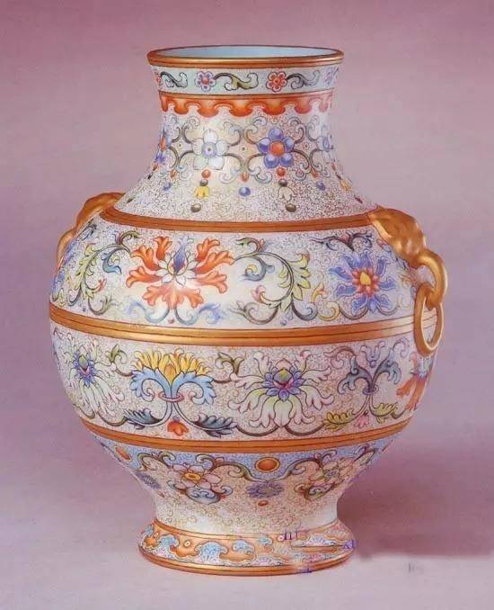 清三代珐琅彩瓷器 该如何鉴定真假新老？