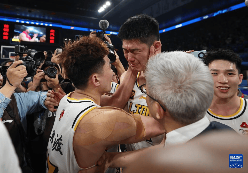 十年磨一剑！广厦终破伤病魔咒 培养本土基石成关键