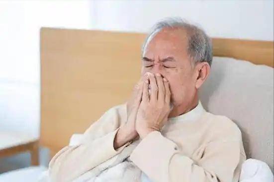 枇杷再次被关注！发现：常吃枇杷，不用多久，肺或可收获3大好处