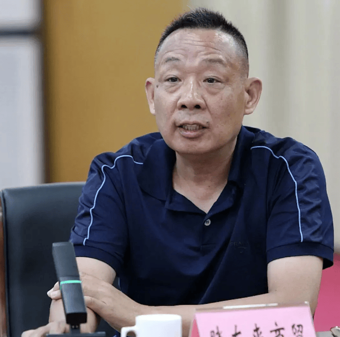 原创            柴怼怼陷入癫狂状态！疑似判决书被扒，许昌市场监管部门回应合规