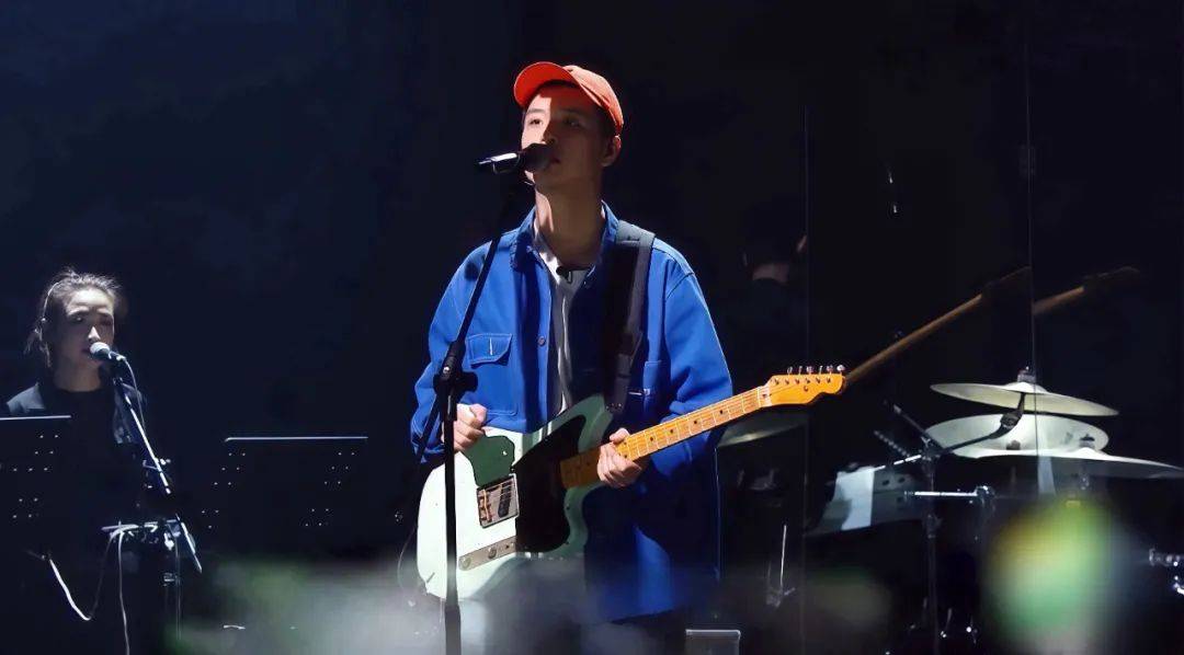 全网模仿马頔，但没人再听《南山南》