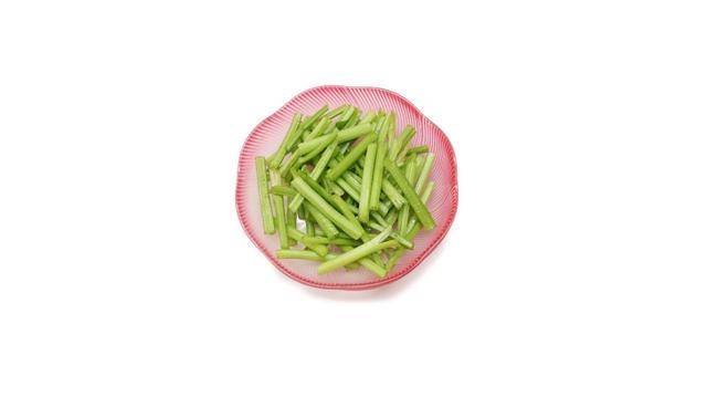 夏天不妨常吃这些蔬菜，利尿消肿，美容养颜，还能减肥瘦身