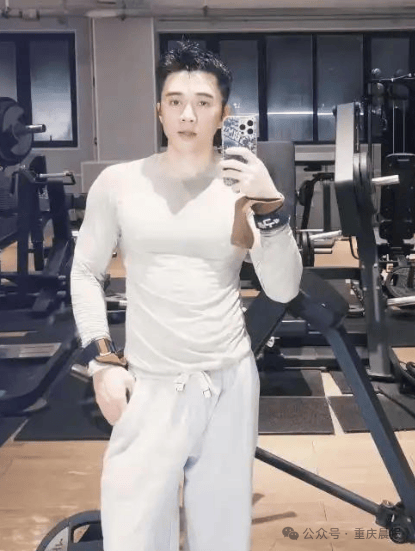 年仅33岁！健身博主“山阿”去世，妈妈透露原因