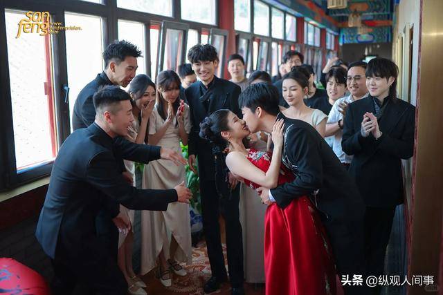 德云社张九龄大婚！新娘姜璐瓜子脸貌美，一个细节暴露婆媳关系