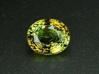 如何开通抖音珠宝文玩小店？入驻直播基地的流程是什么？