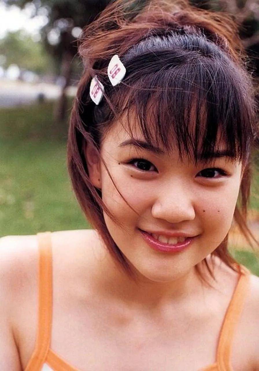 原创            日本女星苍井优写真又纯又欲！肤白貌美大长腿性感撩人