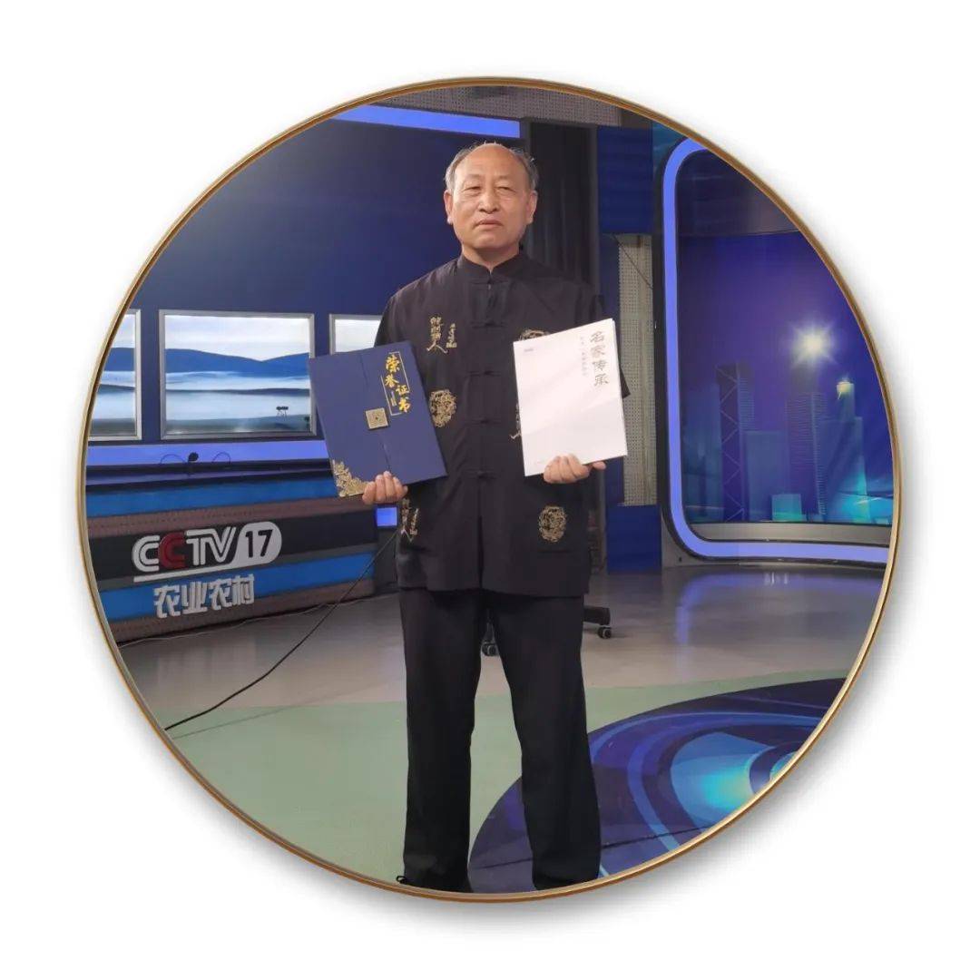 一代书法名家——许龙军