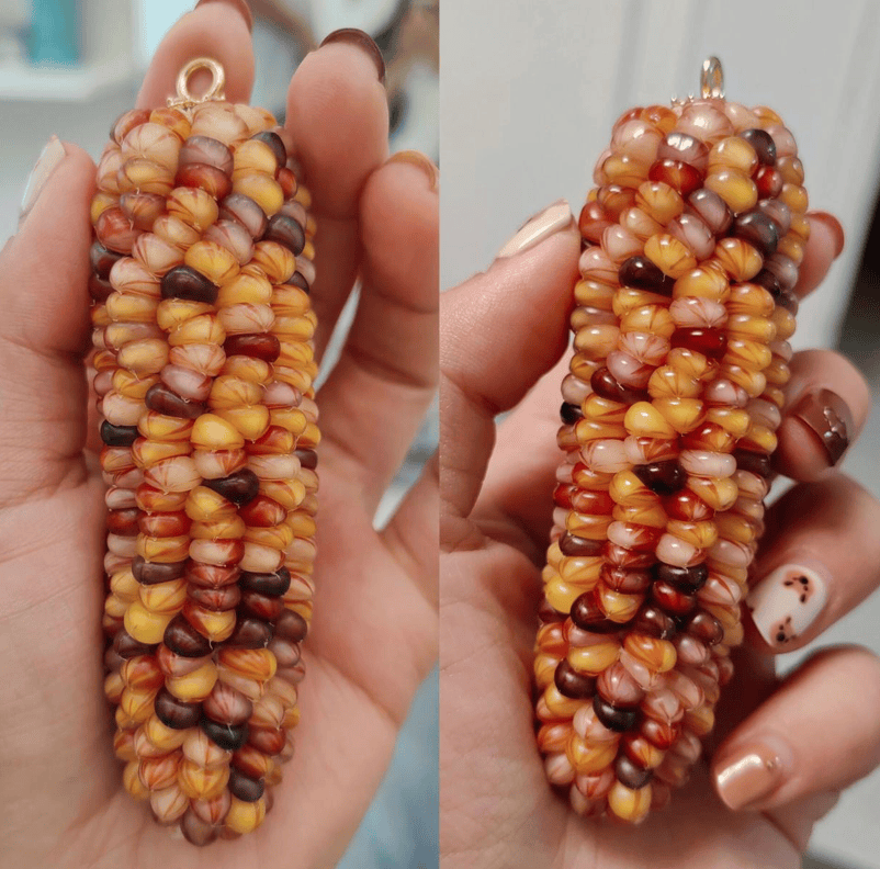 玩出文玩新次元，“Z世代”调动“触感”的一次尝试 | 时评