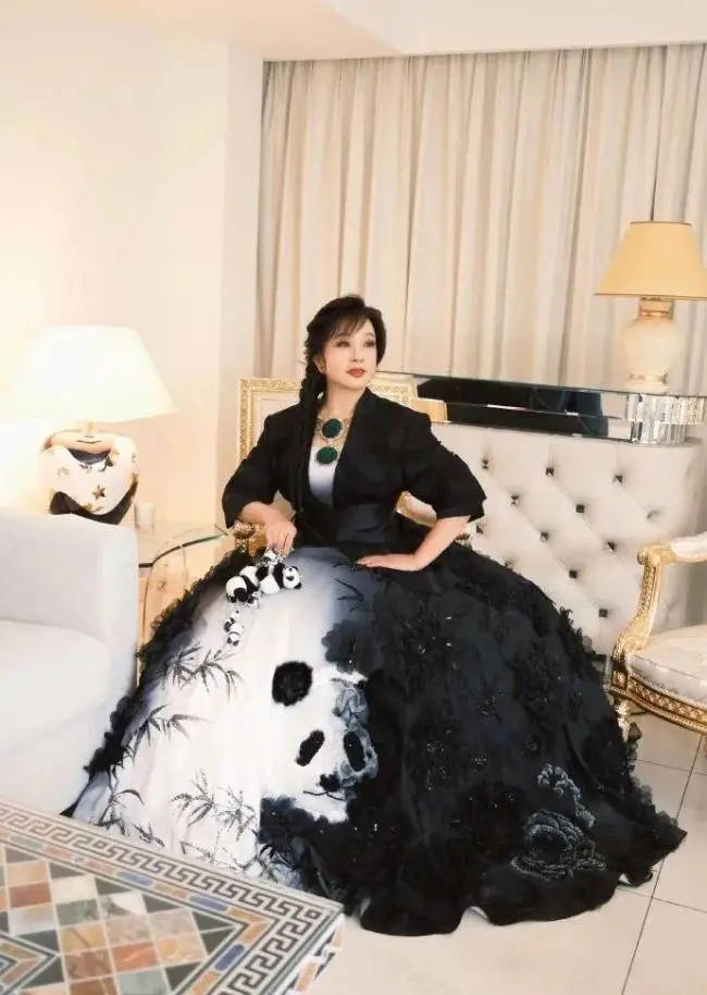 上海市税务局第四稽查局回应刘晓庆被举报偷漏税：正依法依规办理